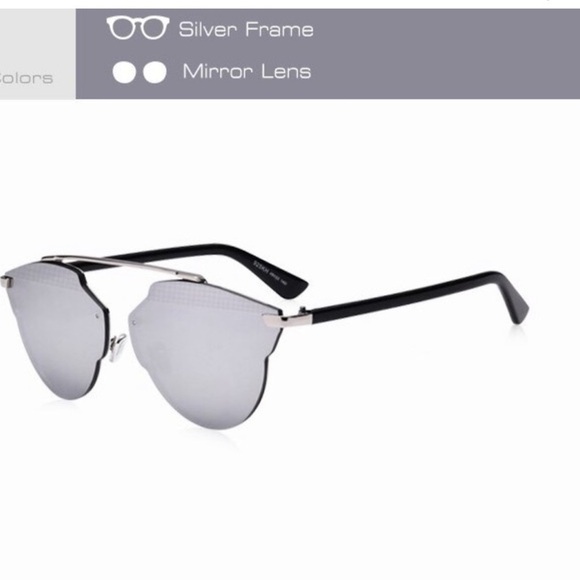Women’s Sunglasses​ - Picture 1 of 2